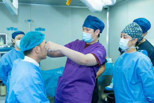 美國強(qiáng)生靈感魚骨線新品發(fā)布授牌 培訓(xùn)在柏薈醫(yī)療成功舉行